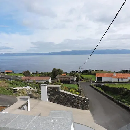 Casa Da Isabel Feriehus São Roque do Pico