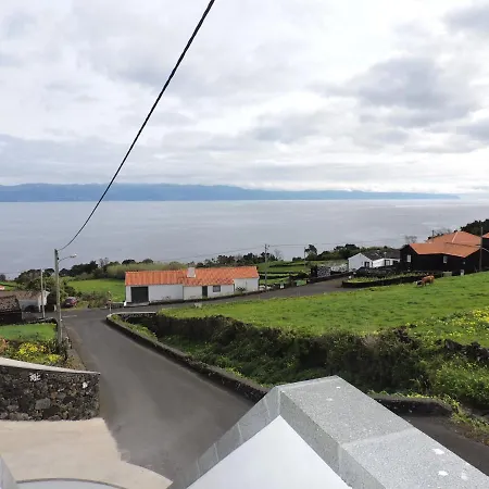 Casa Da Isabel Feriehus São Roque do Pico